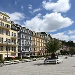 Hotel Astoria & Medical 4*
