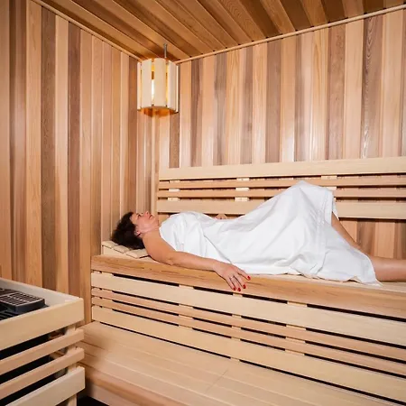 Hotel Astoria & Medical Karlovy Vary