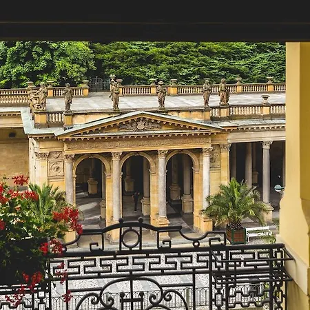 Astoria & Medical Karlovy Vary
