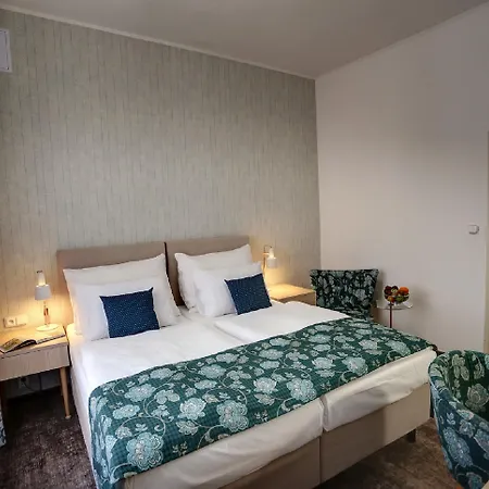 Hotel Astoria & Medical Karlovy Vary