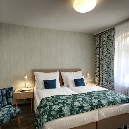 Astoria & Medical 4* Karlovy Vary
