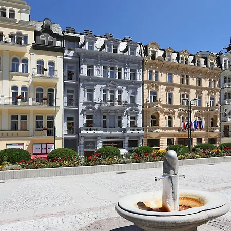 Astoria & Medical 4* Karlovy Vary