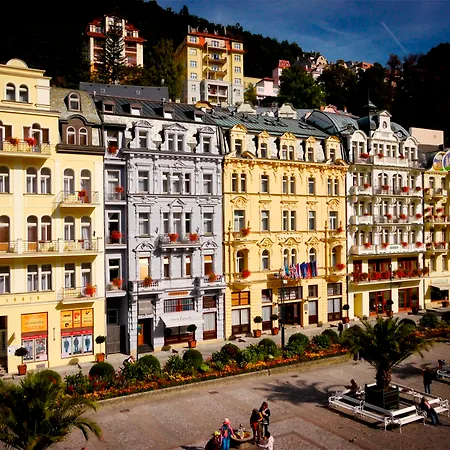 Astoria & Medical Hotel 4*