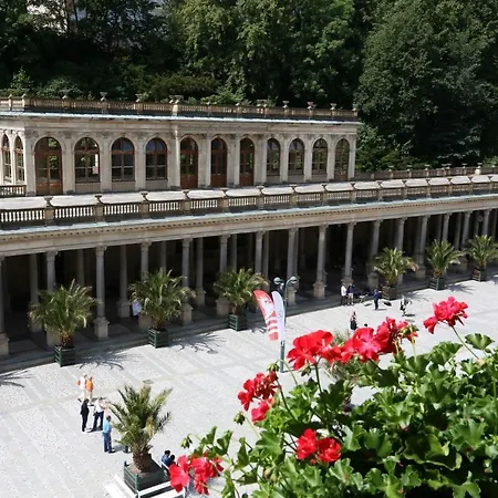 Hotel Astoria & Medical 4*