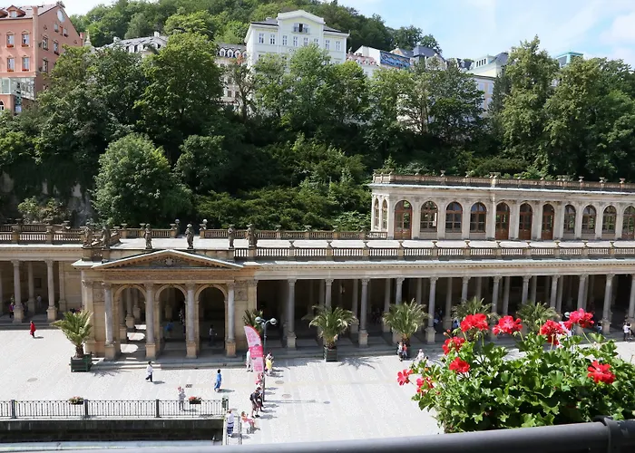 Astoria & Medical Karlovy Vary