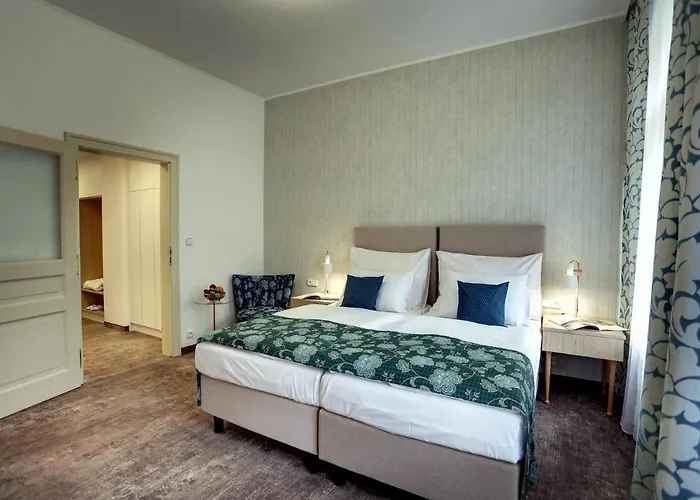 Otel Astoria & Medical